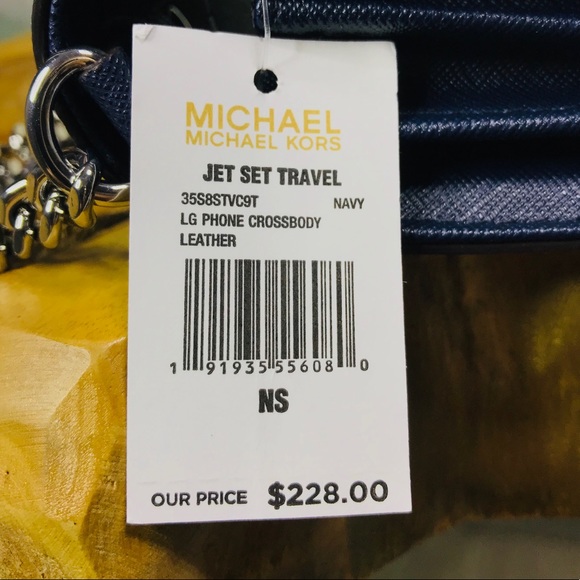 Michael Kors Jet Set Large Phone Crossbody Bag - Picture 8 of 8